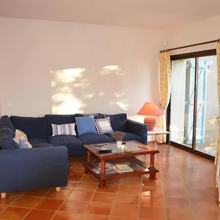 Maison De Vacances Pour 6 Pres De La Plage *