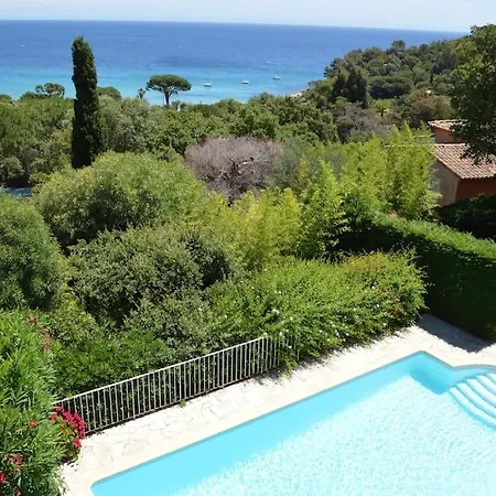 Maison De Vacances Pour 6 Pres De La Plage * Le Lavandou